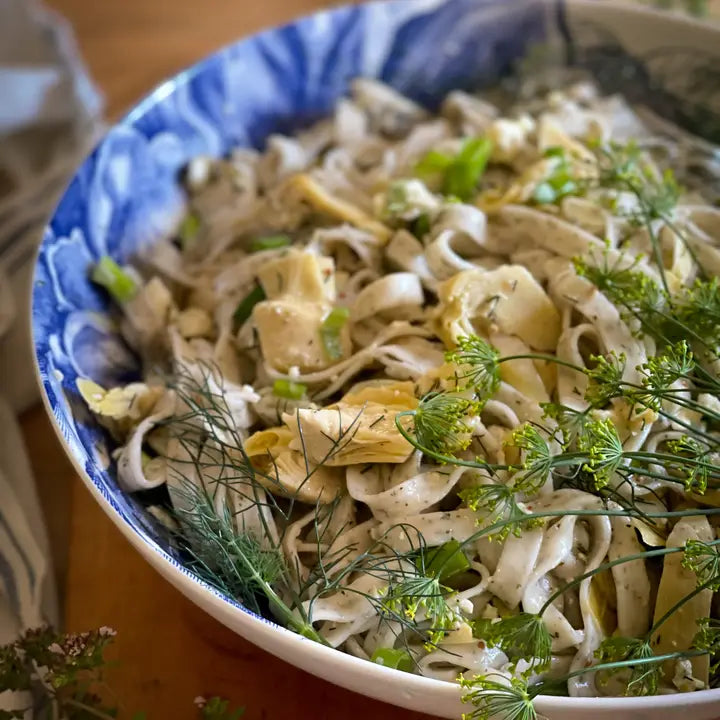 NEW!  Roasted Garlic and Basil Fettuccine / Dry Specialty Pasta